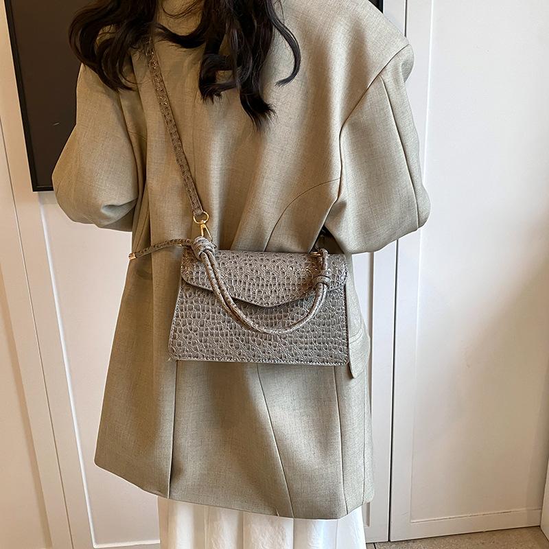 Casual Simple Small Square Bag for Women's Summer Handbag Retro Crossbody Bag New Style Fashionable Solid Color Shoulder Bag