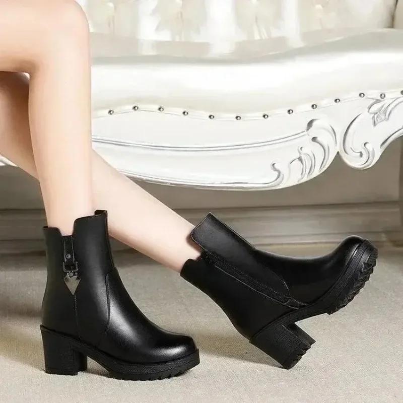 Women's Shoes New Winter Women's Snow Boots Luxury Casual Leather Shoes for Women Fashion High Heel Ankle Boots Plush Warm Shoes