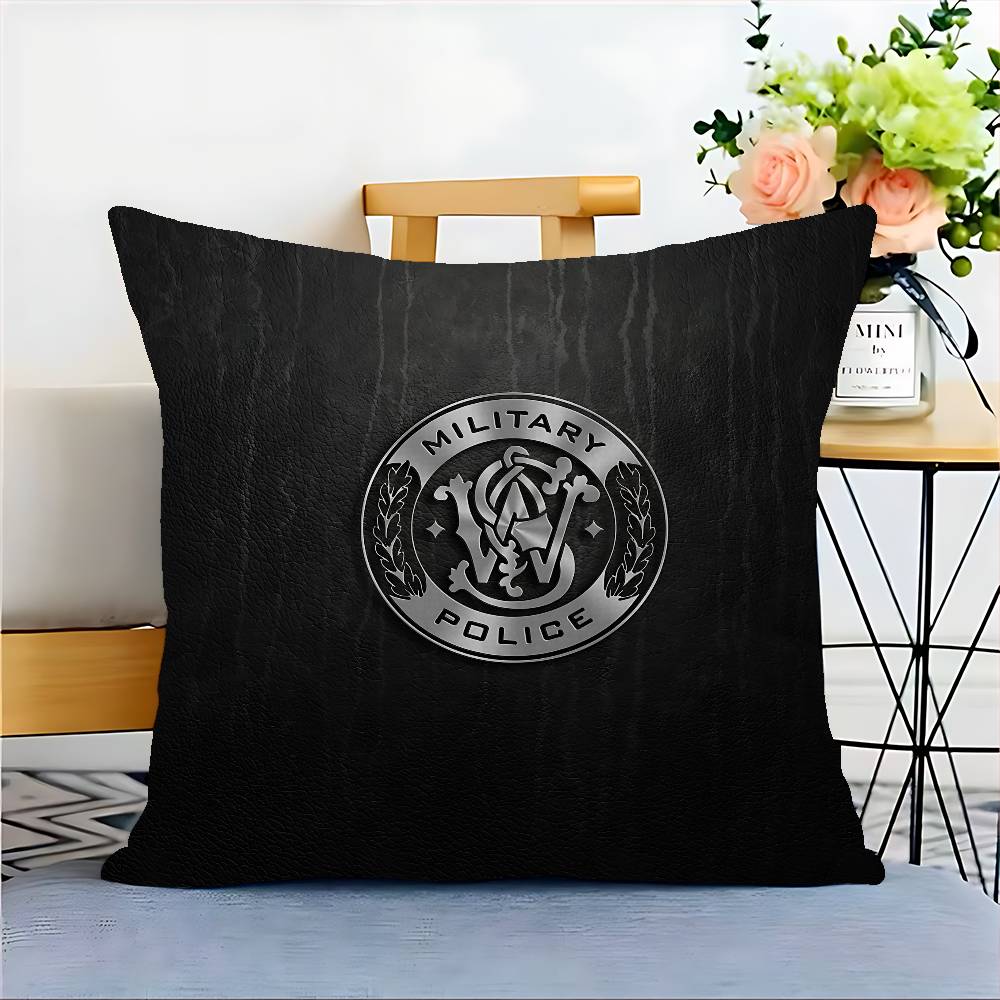 GUN SmithS W-WessonS Maple Design Cushion Cover Happy Autumn Harvest Decor Holiday Decorati Pillow Cover