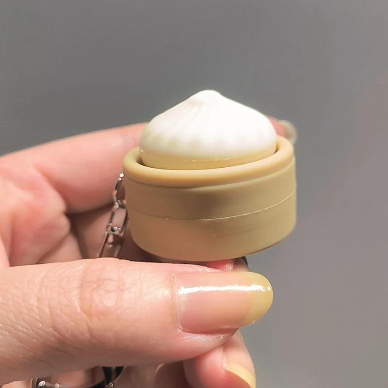 

2026 New Simulated Baozi Button Decompression Keychain Fun Pendant for Children s Funny and Stress Relieving Toys