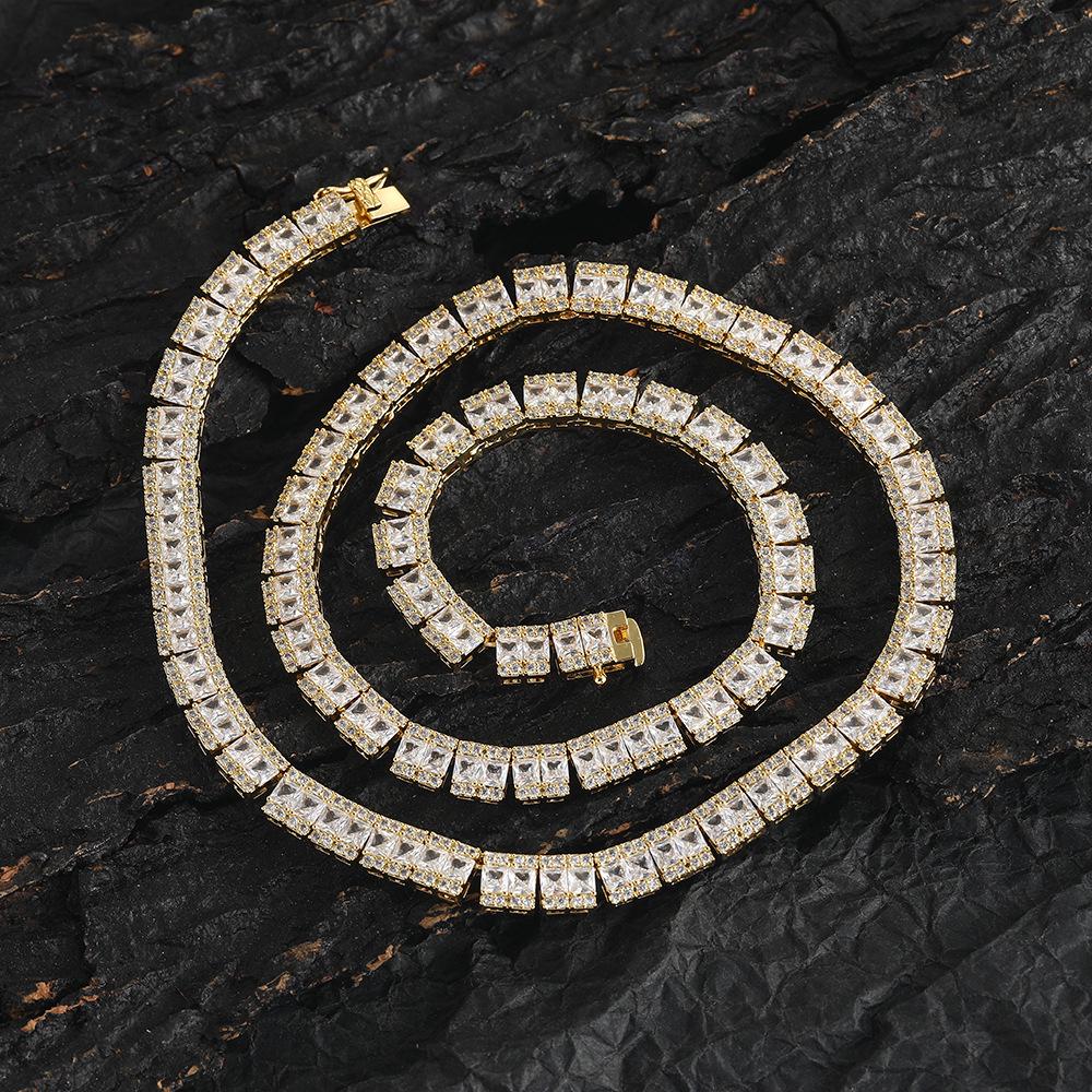 

Медное ожерелье 6 мм с инкрустацией цирконами, Хип-хоп стиль Европа-Америка, Позолоченное 18 карат, Смешанный квадратный дизайн, Модная трансграничная цепь. 16 inch серебряный