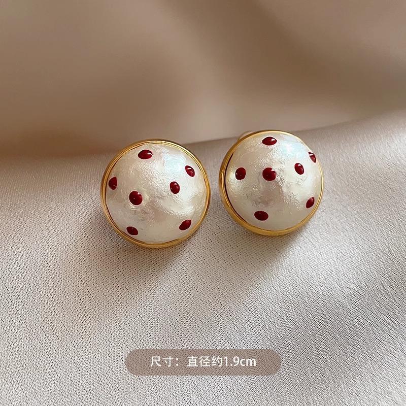 Hemisphere Red Polka Dot Pearl Stud Earrings Fashion Simple Earrings Natal Year Earrings