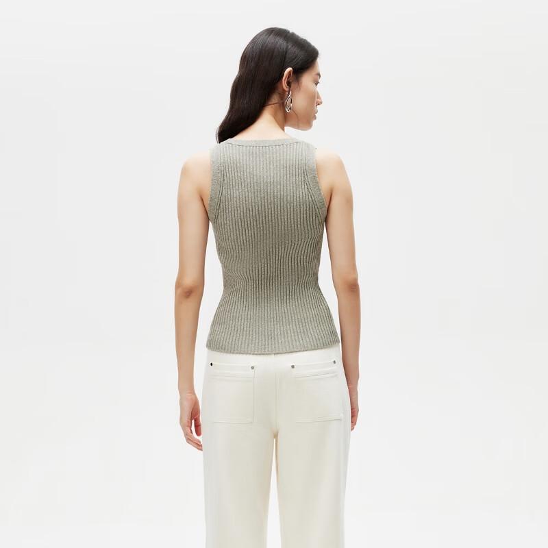 Veromoda Women's V-Neck Button-Front Knitted Vest