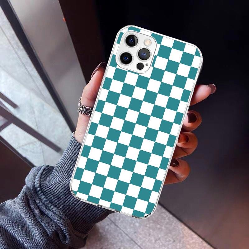 Retro Classic Chess Board Grid Phone Case For iPhone 17 Air 11 13 Mini 14 15 Plus 16 12 Pro Max 16E SE 7 8 Pattern Soft TPU Back