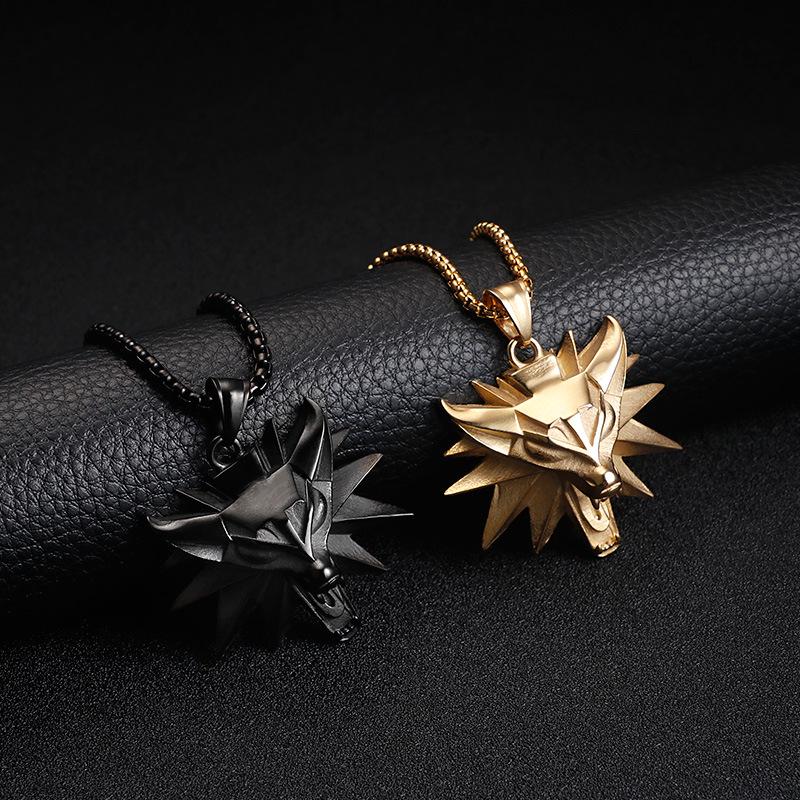 European and American Game-Themed Witcher Wolf Head Necklace - Titanium Steel Pendant for Men