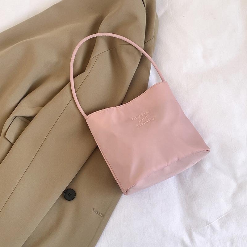 Chic Nylon Bucket Bag For Women Trendy Street Style Handbag With Magnetic Closure