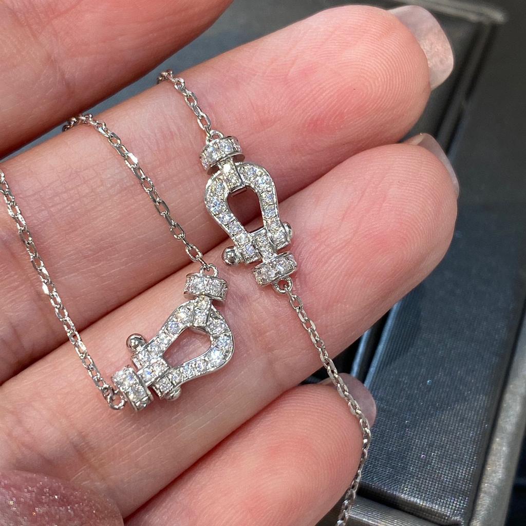 Full Diamond Mini Small Horseshoe Buckle Light Luxury Simple Bracelet Jewelry Female Horseshoe Bracelet 2026