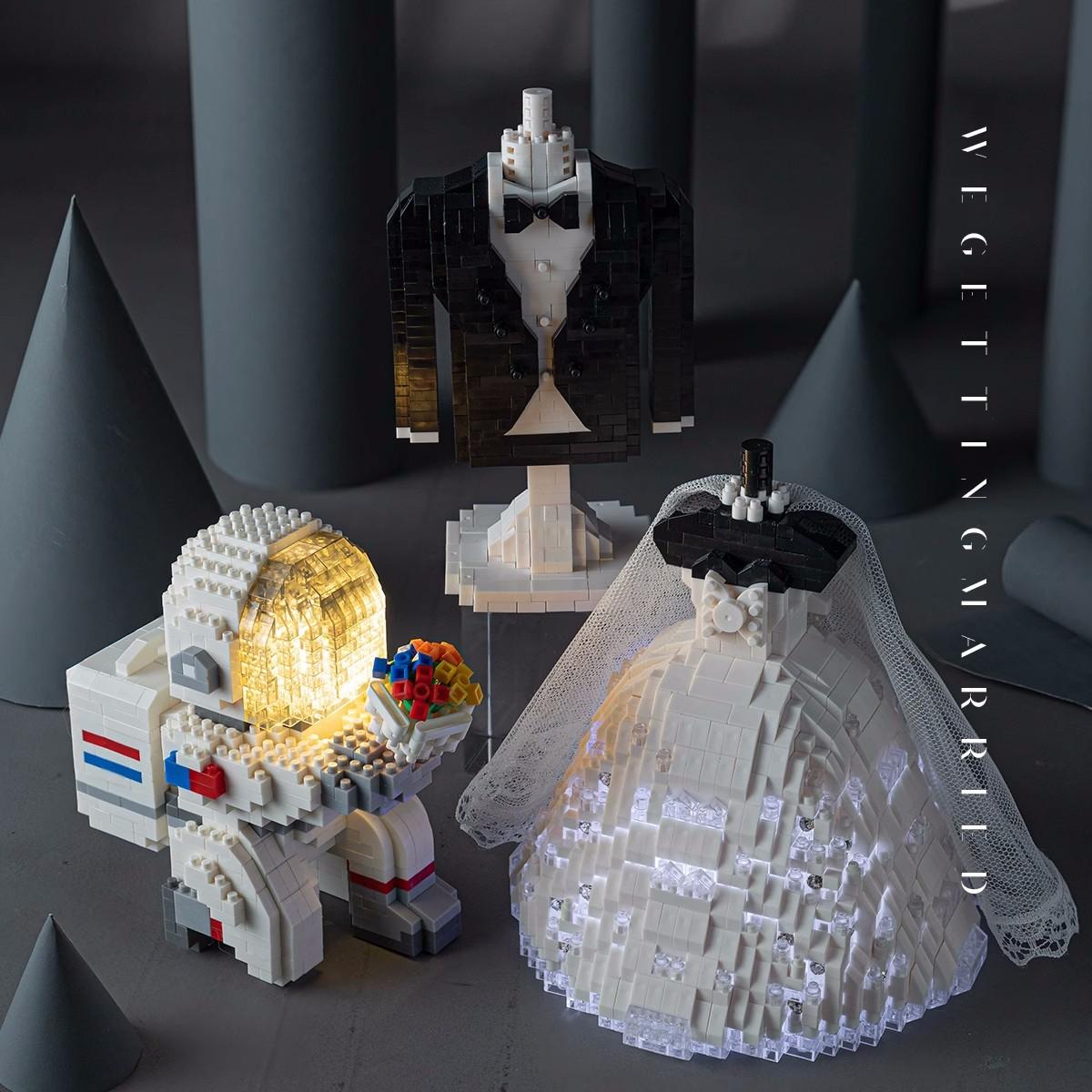 

Белое свадебное платье, мужские платья, астронавт, строительные блоки из микрочастиц, игрушки-головоломки without box