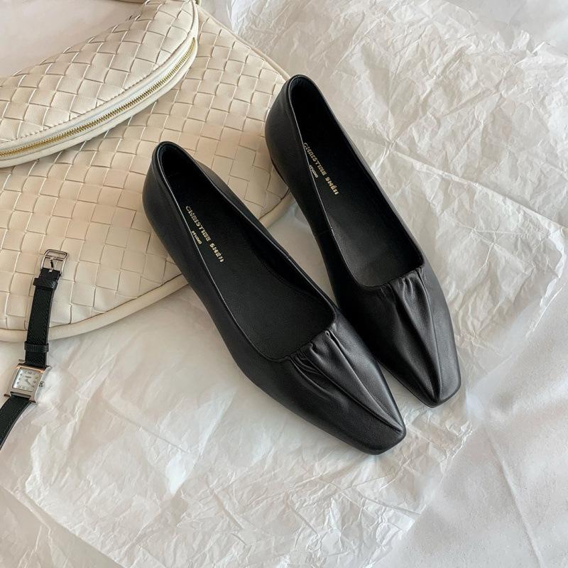 

Lambskin square head flat-soled grandma shoes women s single shoes summer 40 чорний