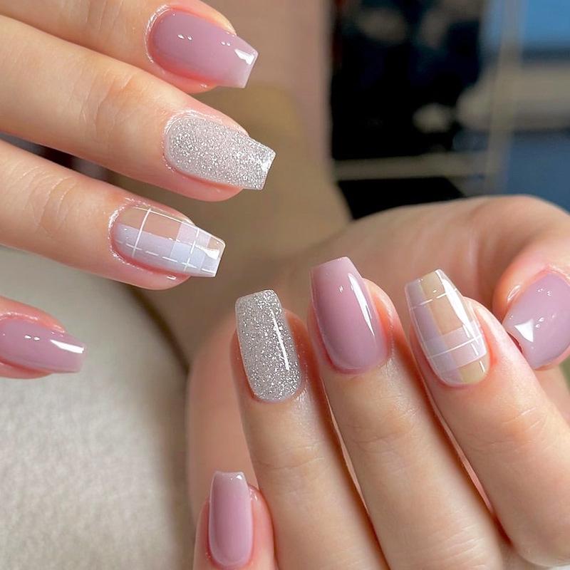 

Ballet Glitter Gradient Press-On French Manicure Nail Tips