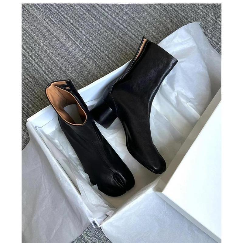 Sheepskin Version Pig's Trotters, Split-toed Boots Women's Shoes Niche Design Thick Heel High Heel Martin Boots Silver Fashion Short Boots