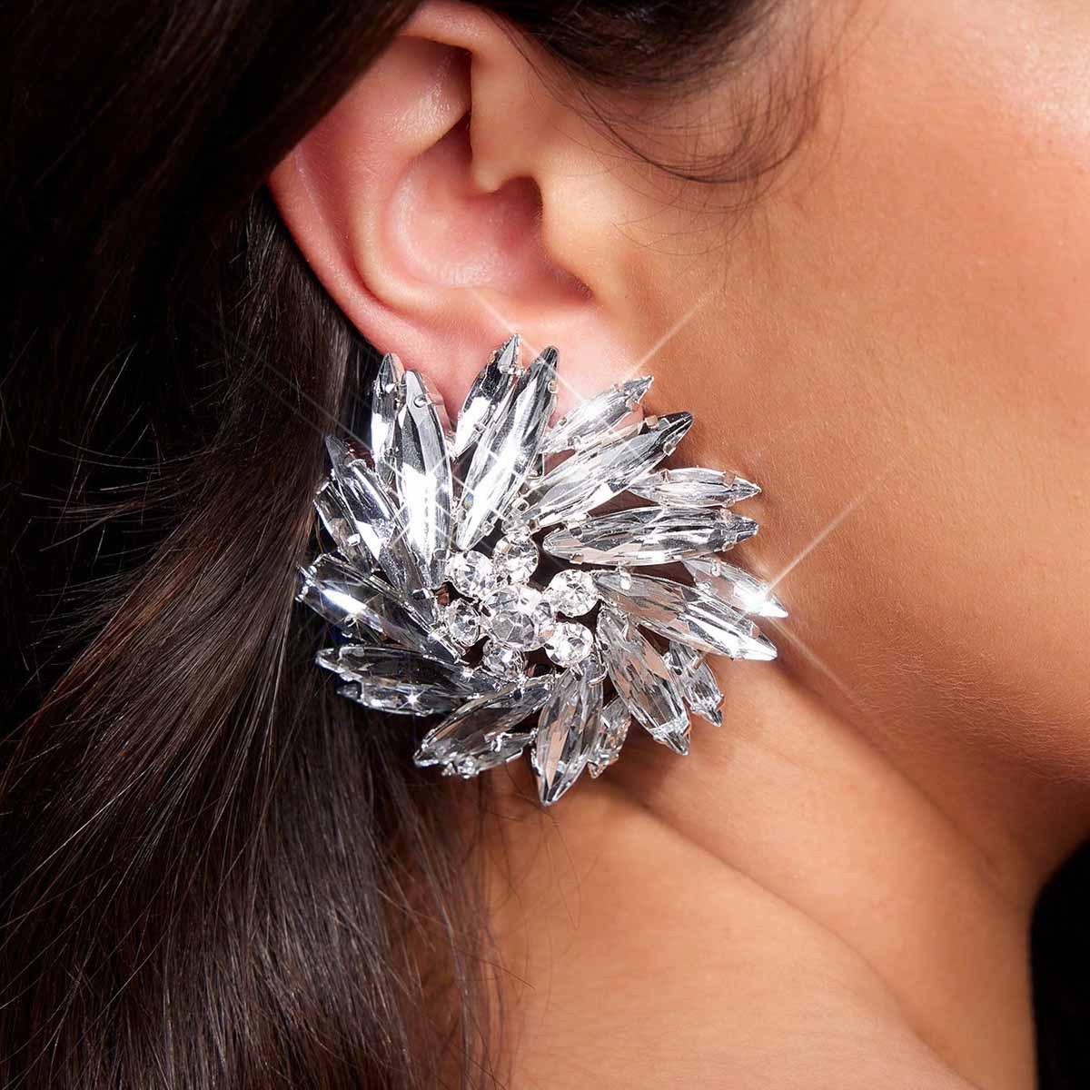 Exaggerated Geometric Rhinestone Ear Clip Earrings: European & American Style серебряный
