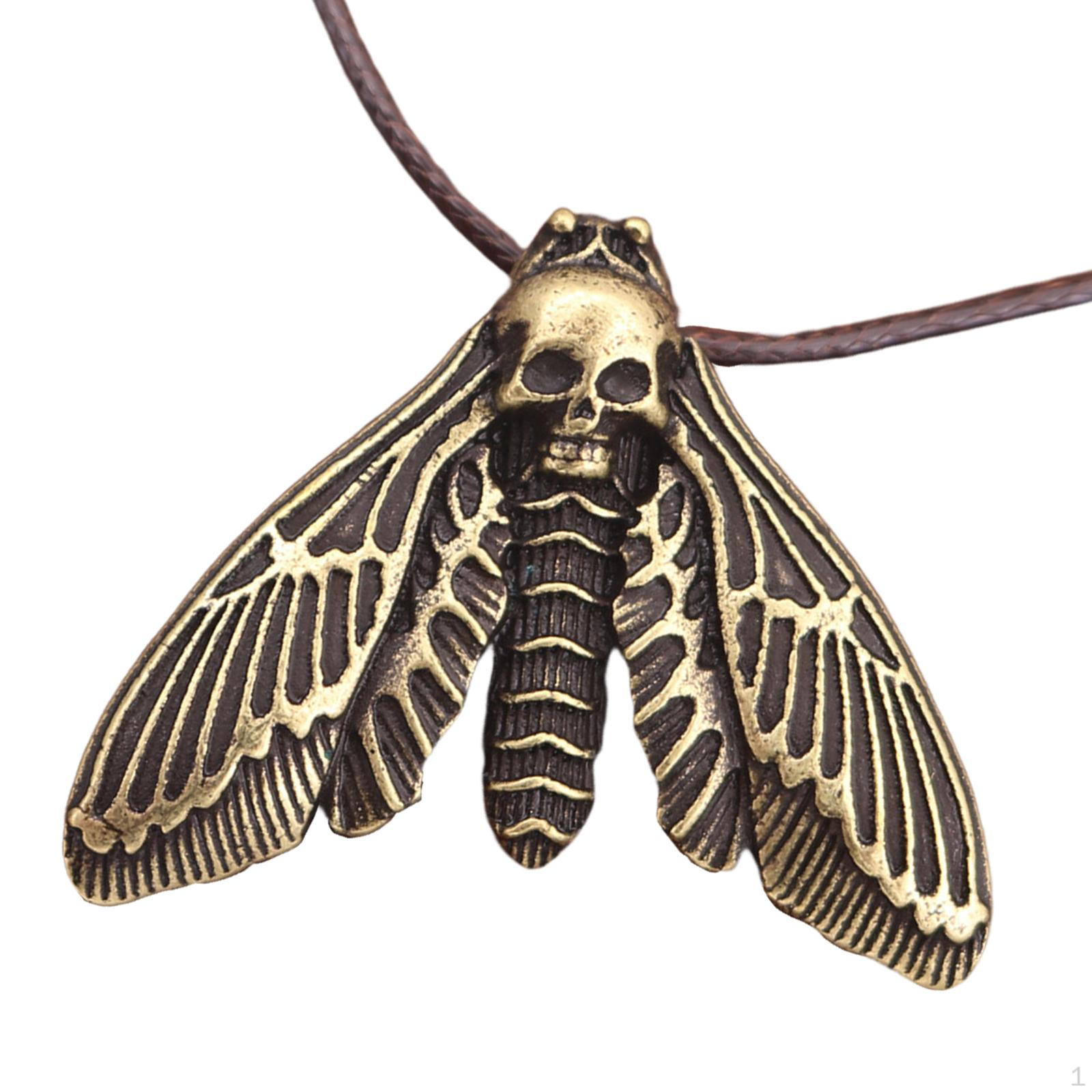 

Skull Moth Pendant Necklace, Goth Fashion Punk Jewelry for Christmas Women and Men Wax Rope Bronze