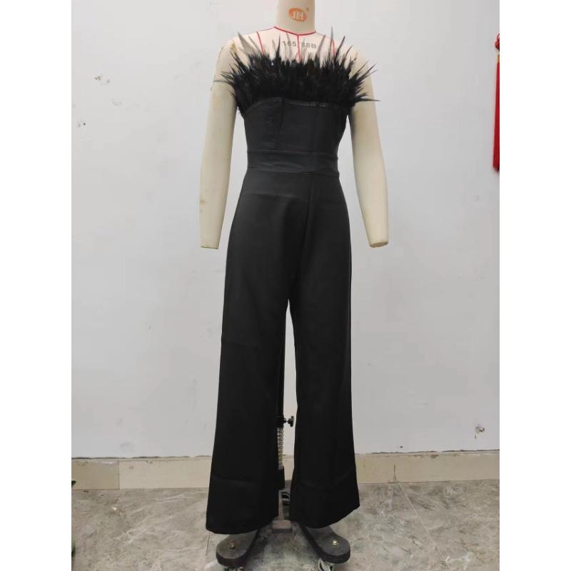 Damen Sommer Jumpsuit mit tiefem Ausschnitt und einer Schulter, rückenfrei, sexy