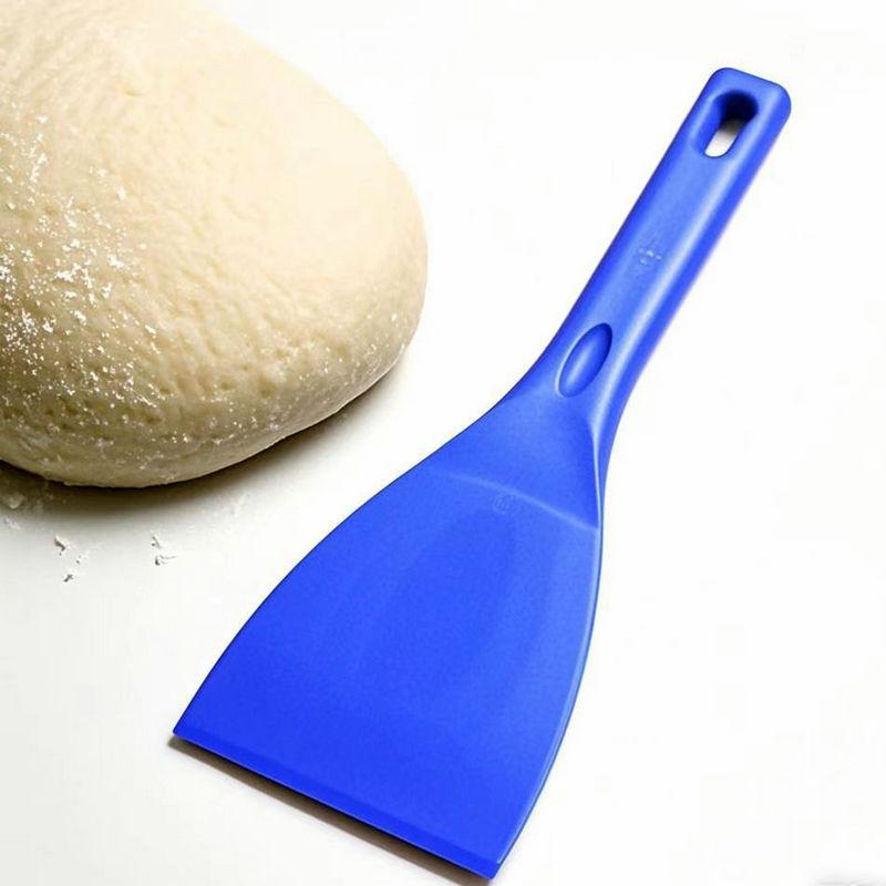 Flexible Pizza Dough Scraper Spatula Pizza Dough Cutter Tools And Accessories Dough Spatula For Pizza With Hanging Bracket