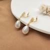 Pearl Ear Clips: Painless, No-Pierce Mosquito Coil Design Earrings for Women - Elegant and High-End.