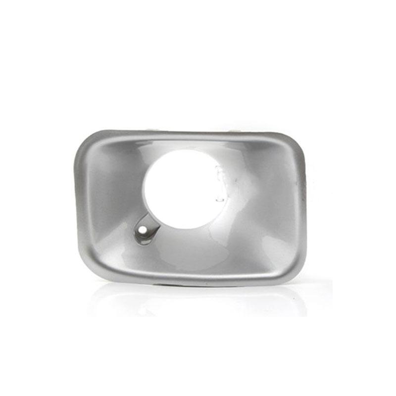 Left/Right Car Front Fog Light For Mitsubishi PAJERO MONTERO V32 V33 V43 Front Fog Lamp Cover Foglight Hood Left Side 1PCS