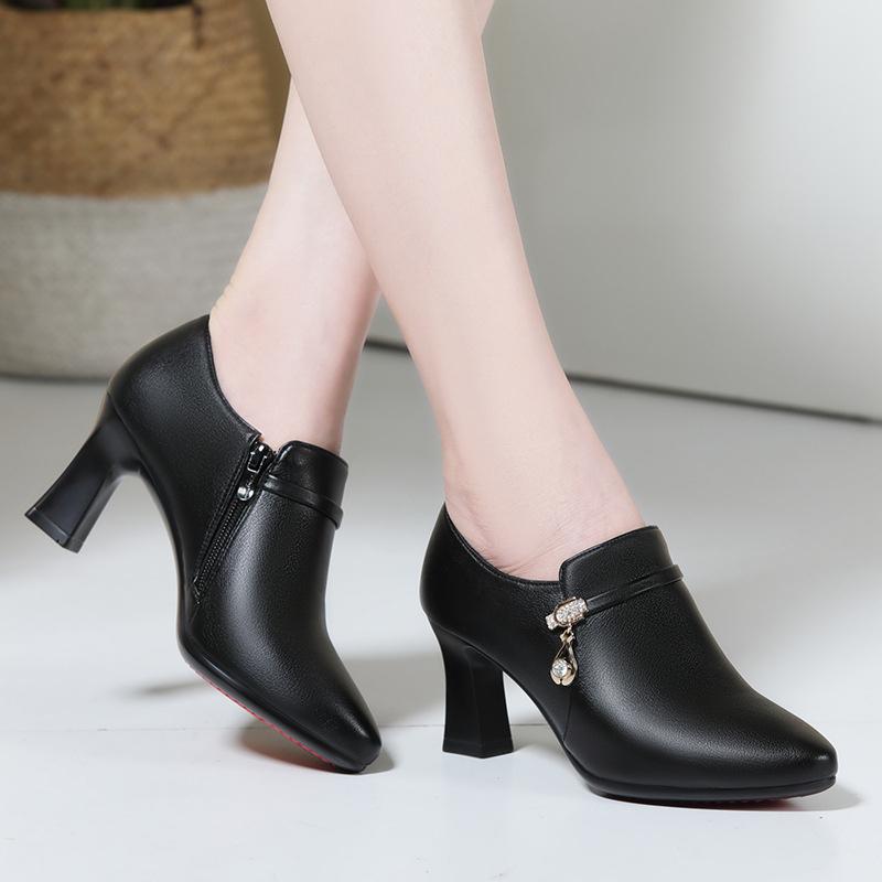 Autumn Comfortable Fashion Deep Mouth Soft Leather Shoes Women's Platform Pumps Office Fall Med Block Heels Shoes