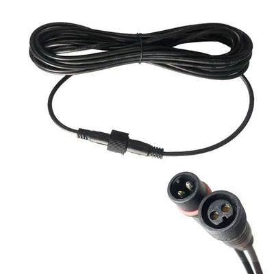 2-Pin-Stecker Solarkabelverlängerung 3M/5M/10M Wasserdicht Männliche und Weibliche Verlängerungsleitung Straßenlaternen-Verlängerungskabel
