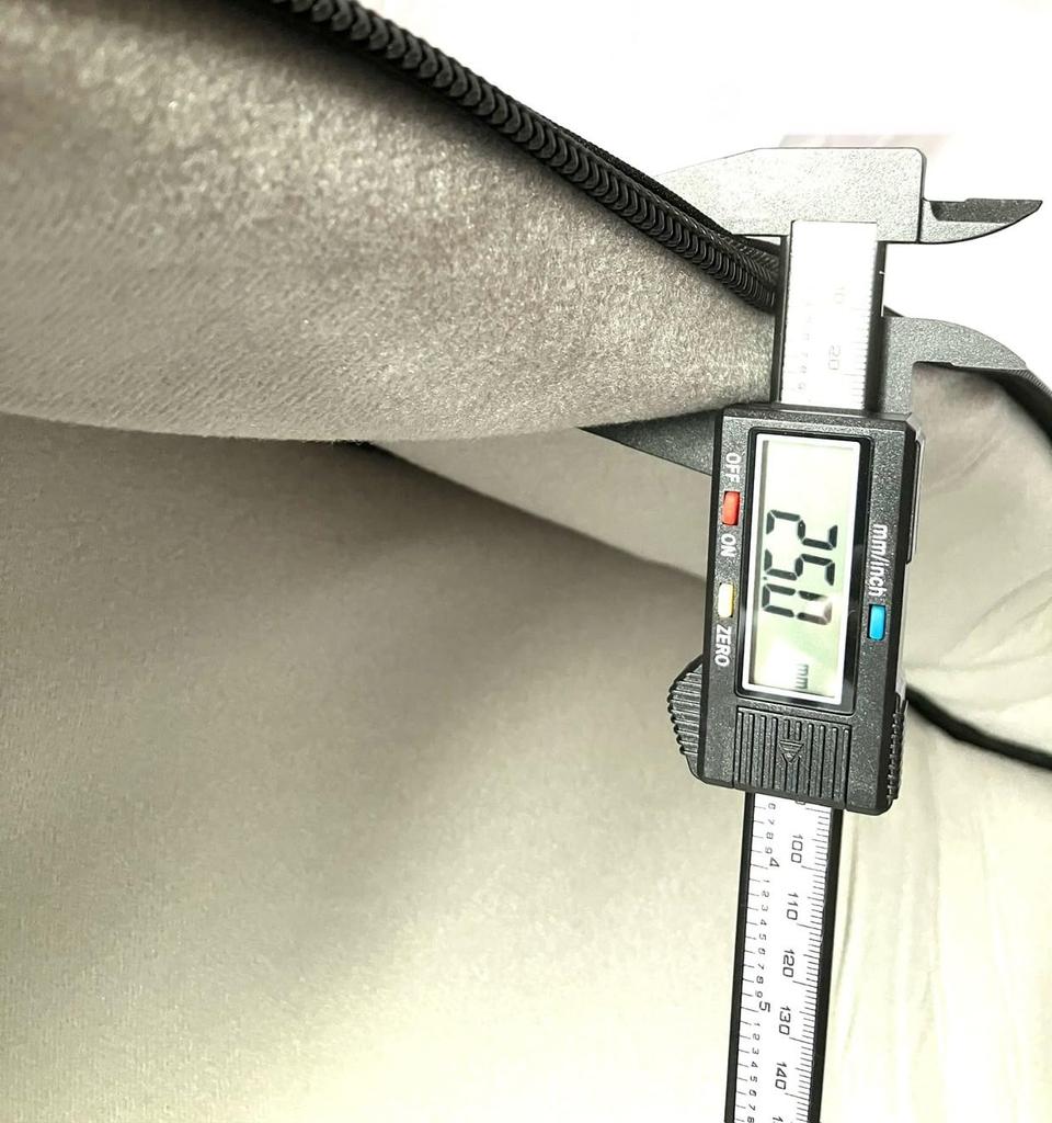 Yaonkaku 25mm Sponge Guitar Gig 110cm X 42cm X Acoustic Guitar Soft Guitar with Large Capacity Pocket Black for 40 and Heavy-Duty Case, Bag, 14cm,