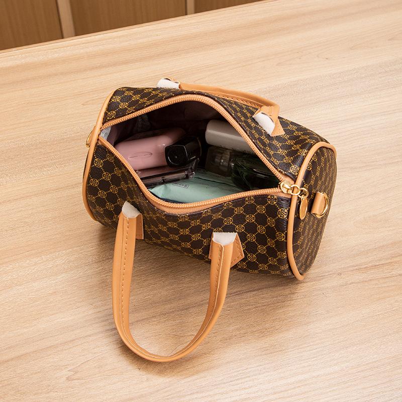 Women's bag 2025 new trend fashion casual printing mobile phone crossbody pillow bag diamond embroidered handbag