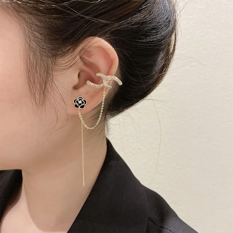 

Новые персонализированные серьги-гвоздики с надписью «Камелия» и интегрированные серьги для женщин для женщин