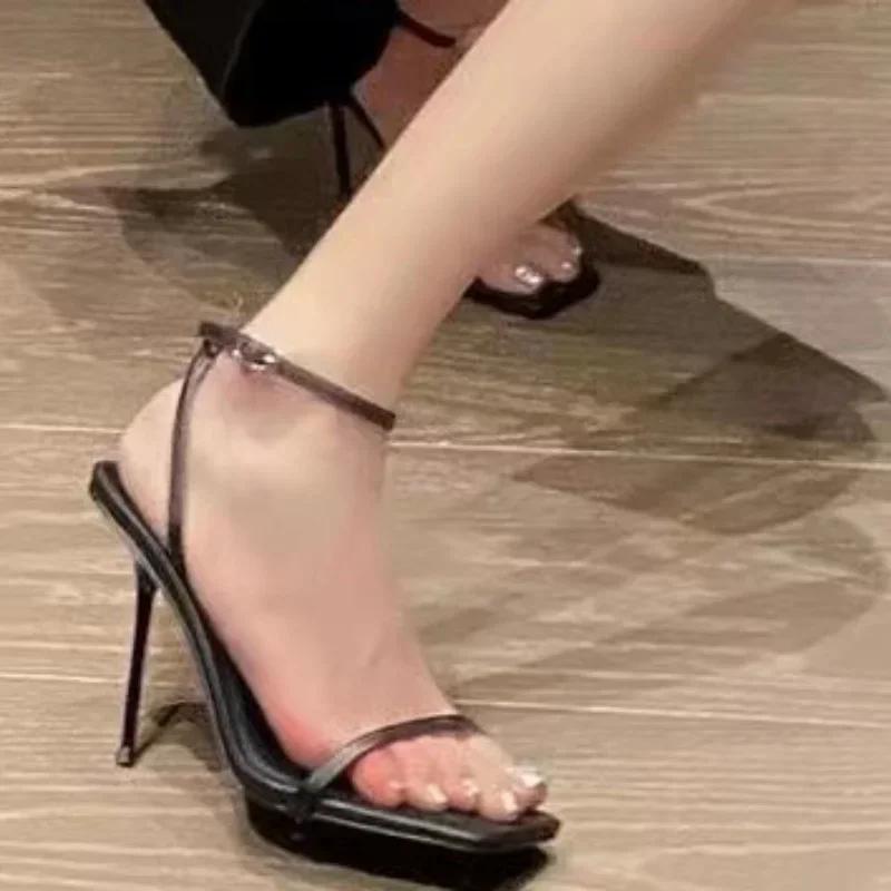 Fashion Fashion Shoes for Women Buckle Strap Solid Women's Sandals Peep Toe Thin Heels Super High Pump Women Square Toe Heeled Sandals