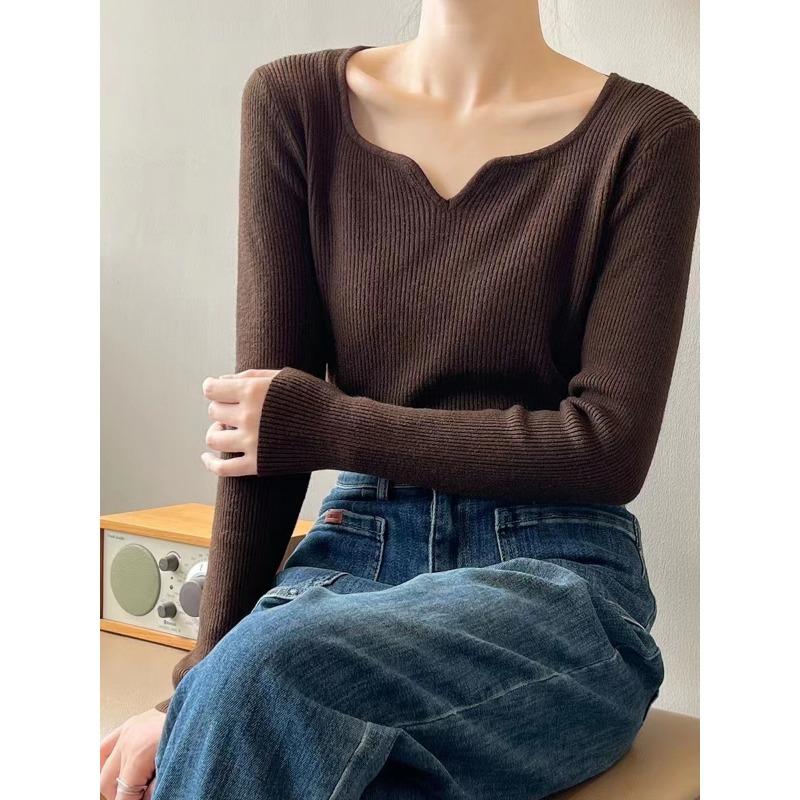 Soft Waxy Small V-neck Pit Strip with Retro Temperament Inside, Autumn and Winter New Niche Knitted Sweater, Bottoming Shirt and Top