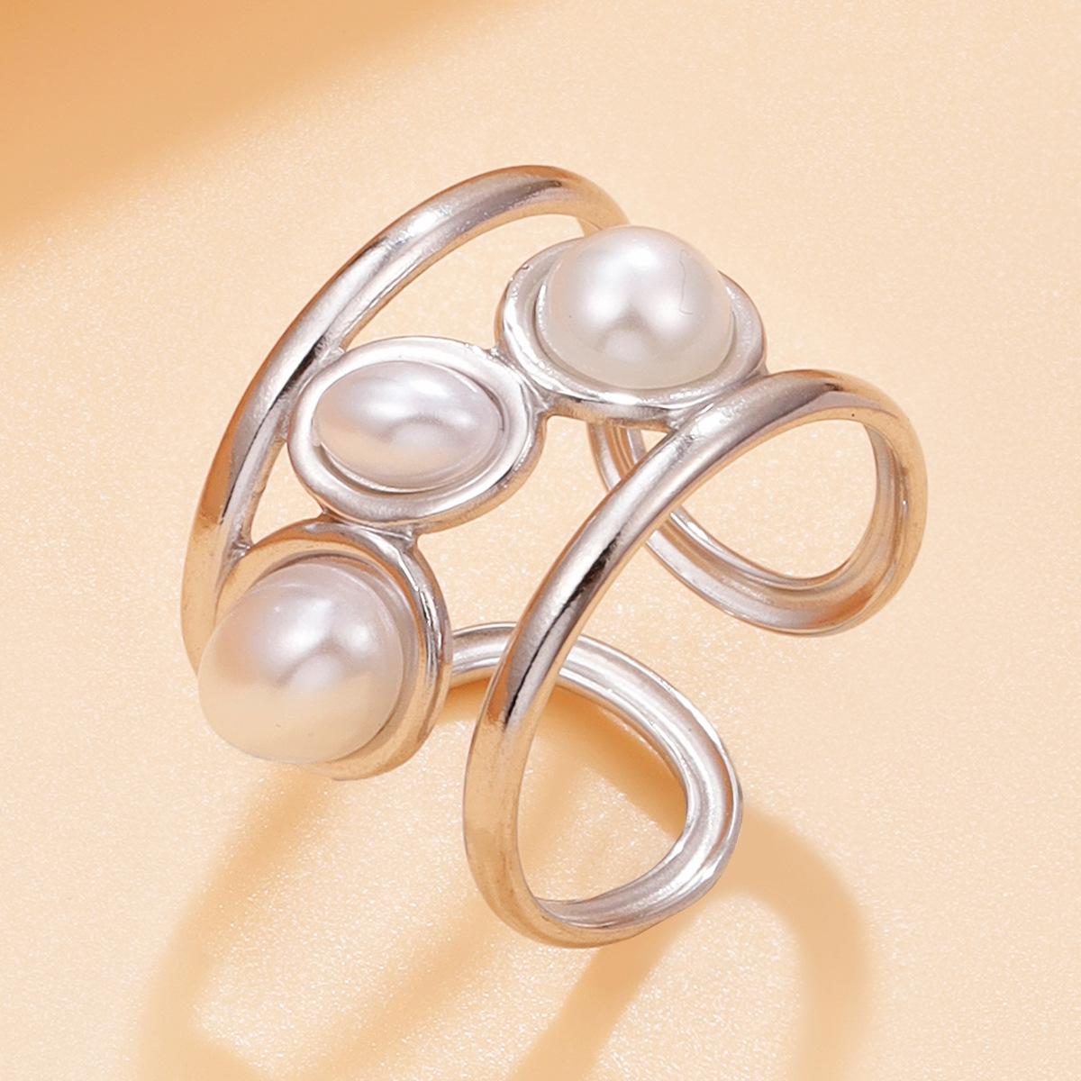 18K Gold Geometric Pearl Ring: French Retro Stainless Steel Open Design