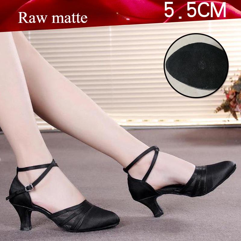 Women's Latin Dance Shoes Closed Toe Shoes Ballroom Outdoor Dance Shoes Low Heeled