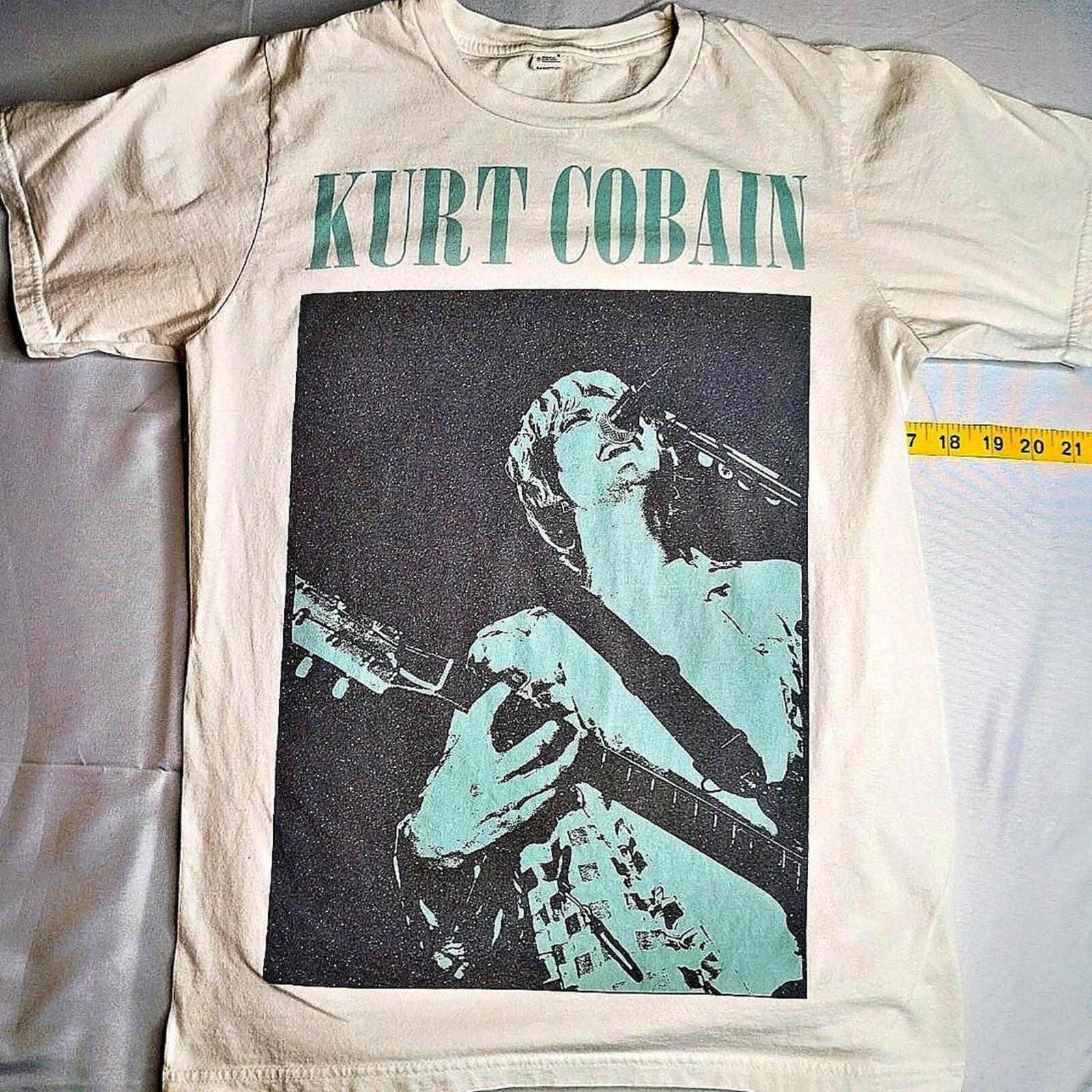 Белая футболка Nirvana Курта Кобейна #nirvana #rock #bandtee без бирки размер маленький S разноцветный