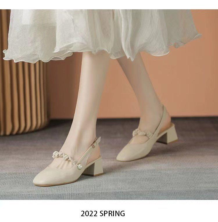 Spring/Summer 2025 Women's Pointed-Toe Mary Jane Sandals - French Fairy Style, Retro Chunky Mid-Heel Evening Shoes
