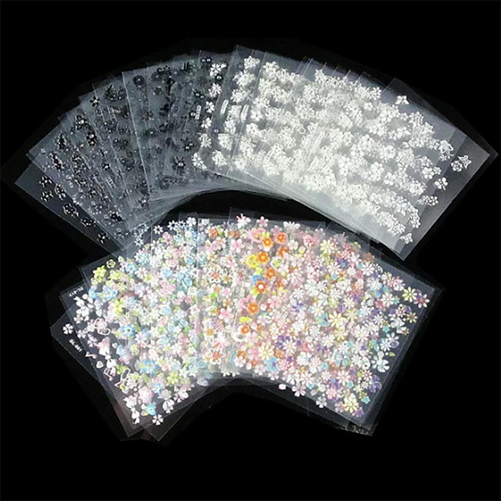 50 st. Blommor 3D-klistermärken Manikyr Guld/Silver Nageldekoration Tippar