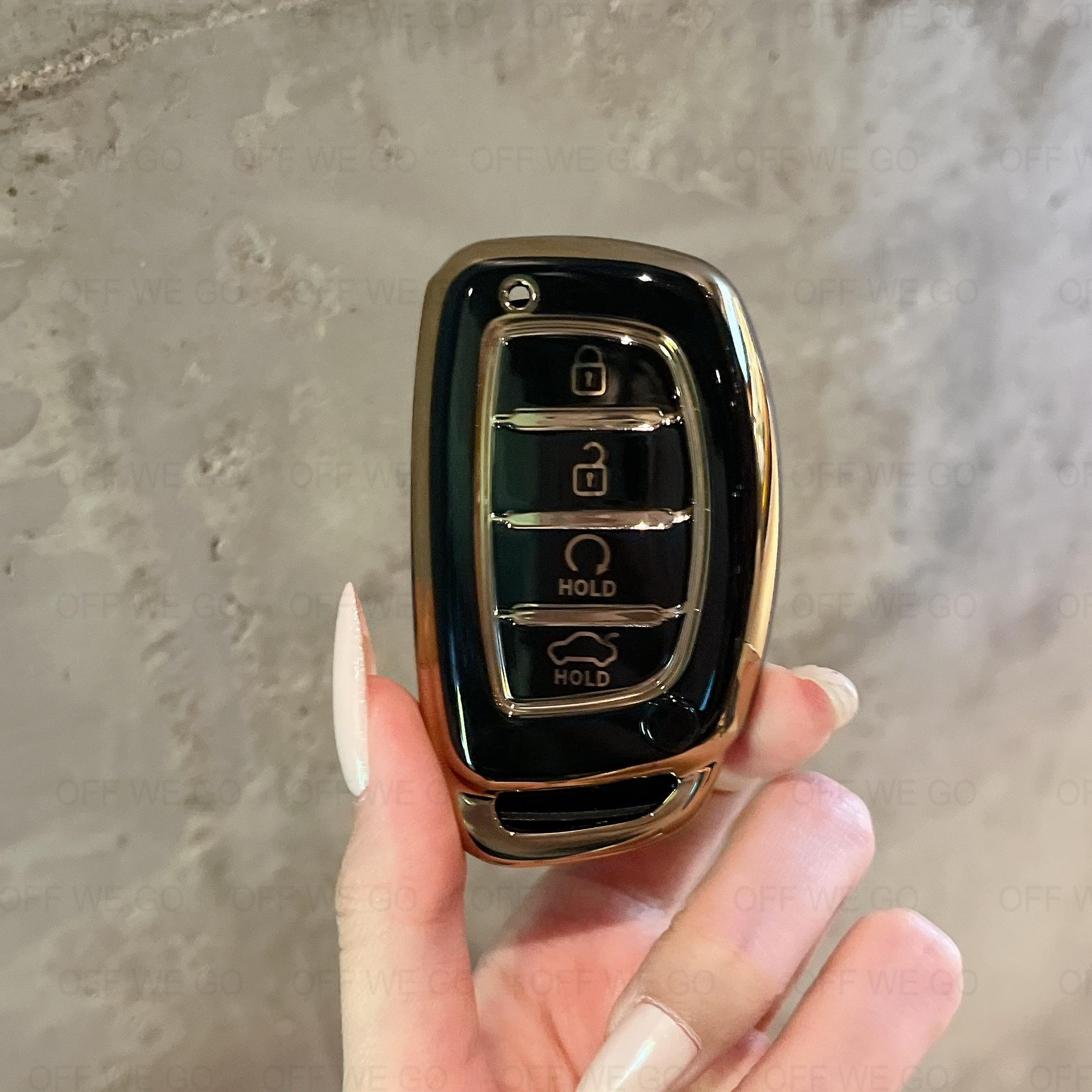 

Leather Car keychain keyring Car key case Cover set For Hyundai Tucson Santa Fe Rena Sonata Elantra Creta Ix35 Ix45 I10 I30 I40