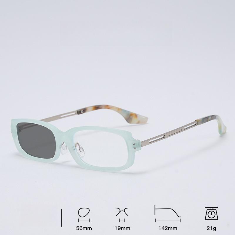 New Vintage-Style Small-Frame Photochromic Presbyopia Glasses for Women Ultra-Lightweight Anti-Blue Light Reading Eyeglasses