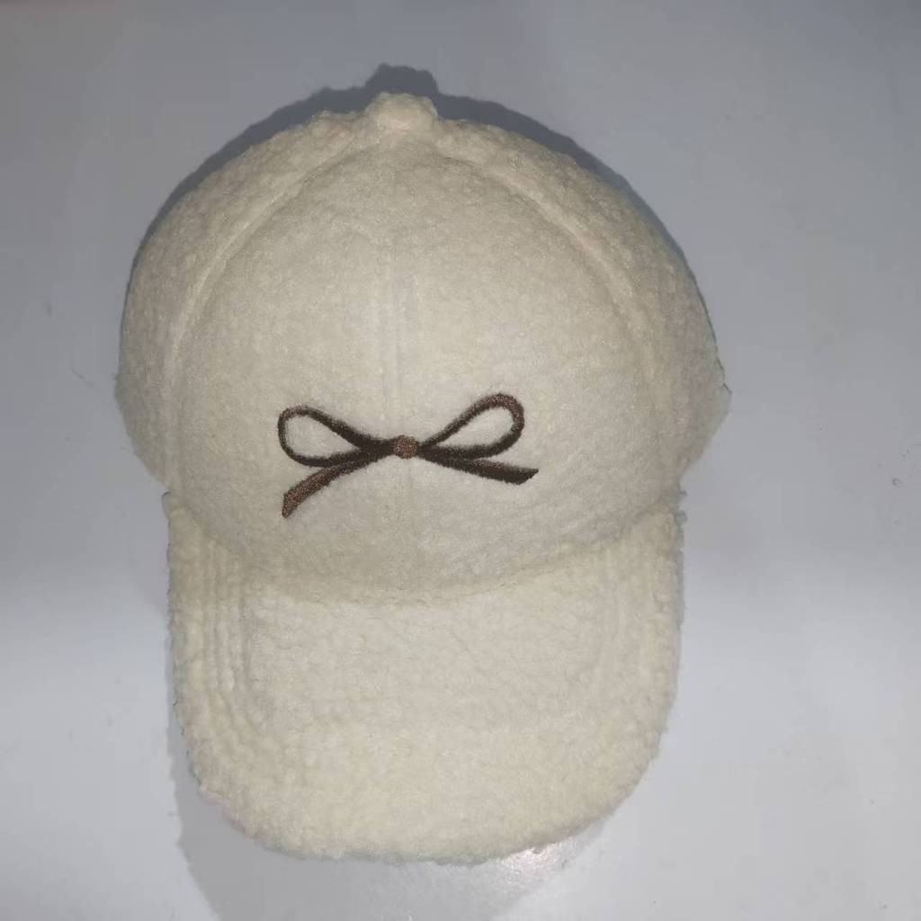 Baseball Plush Winter Cap With Embroidered Butterfly Bow Design For Daily Wear