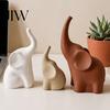 Künstlerische Schreibtischdekorationen für das Büro 3 Stück/Set Elefantenfamilien-Statuen, Niedliche Eltern-Kind-Dekoration, Moderne Gute Dekorative Figuren Bücherregale
