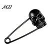 Skull Safety Pin Brooch, Brooch with Lock Design, 3D Dark Gothic Carving Halloween Punk Accessory for Jackets Lapels Backpacks Gift Alloy