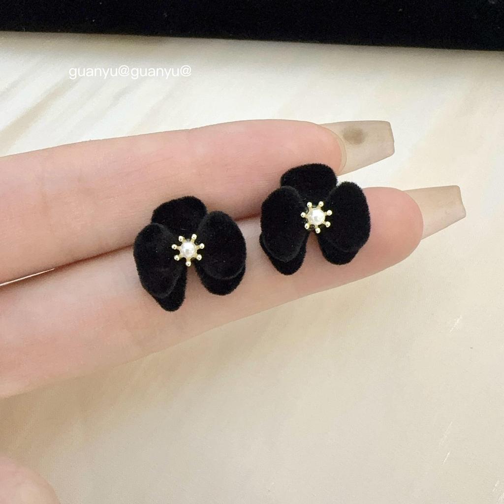 Wykwintne Puszyste Kolczyki Sztyfty Kwiaty Perłowe - Luksusowa Moda dla Kobiet, Słodki i Wszechstronny Styl