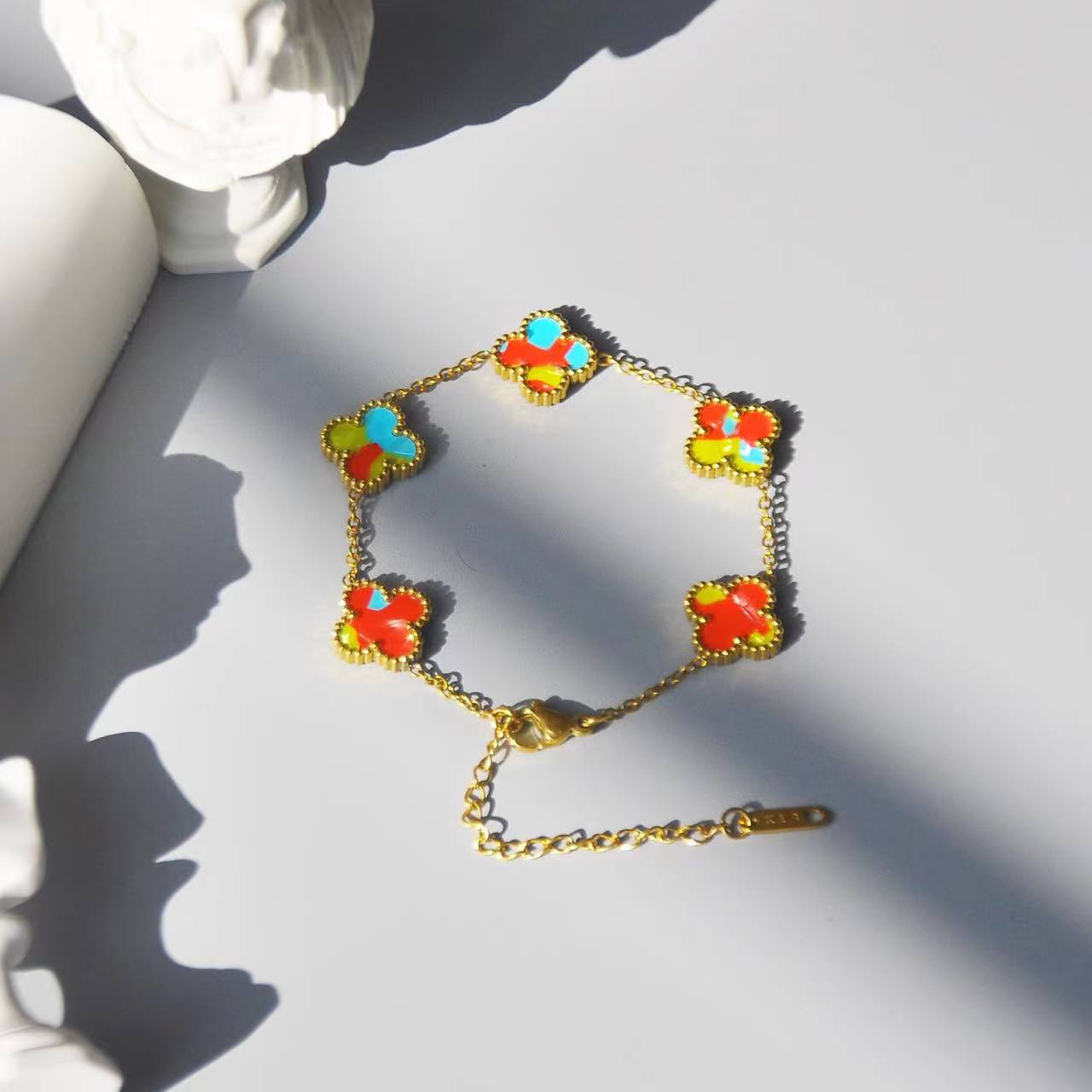 

Четырехлистный клевер серии Lucky Color модный перламутровый браслет из пяти цветков