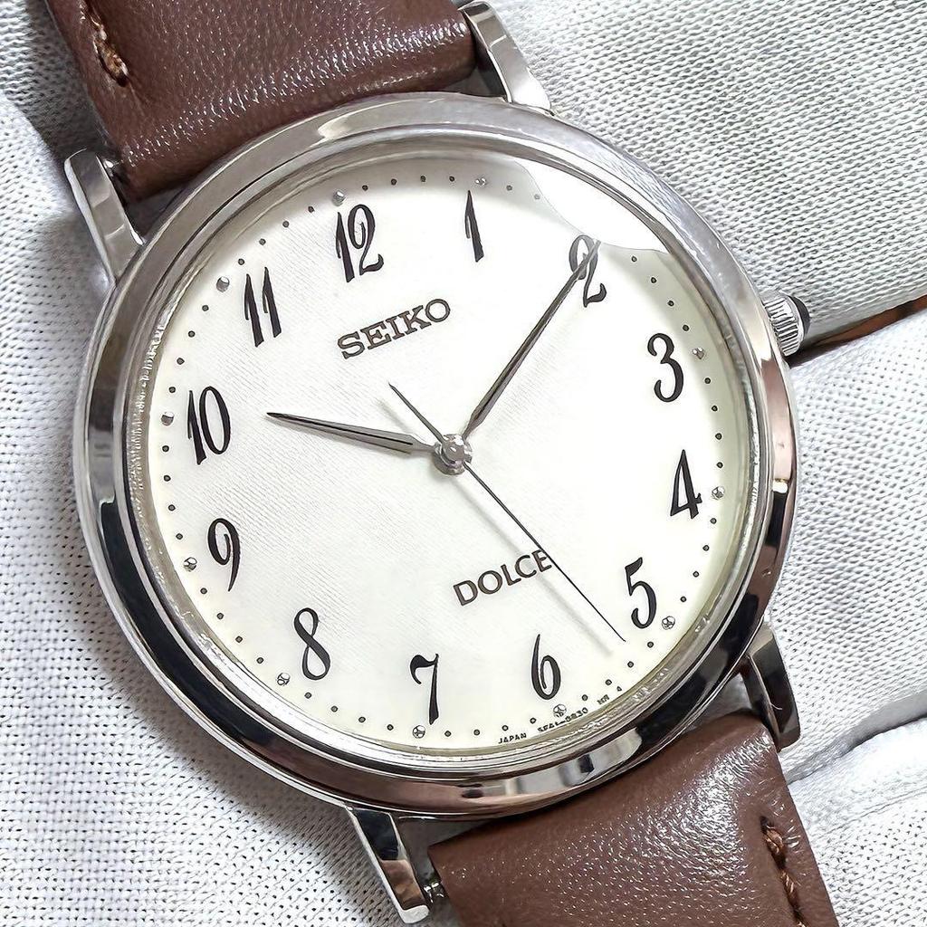 SEIKO DOLCE Sapphire Crystal Arabic Numerals Quartz Vintage Watch [Excellent Condition/ Working] 5E61-0A80