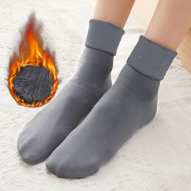 Männer Frauen Socken Winter Warme Schnee Socken Verdickte Socken Hinzufügen Samt Solide Lolita Dew Knöchel Nackten Bein Glücklich Spaß Harajuku kawai Sox