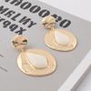 Exaggerated Retro Gold Color Irregular Geometry Teardrop-shaped Resin Amber Dangle Earrings for Women Fashion Designer Jewelry