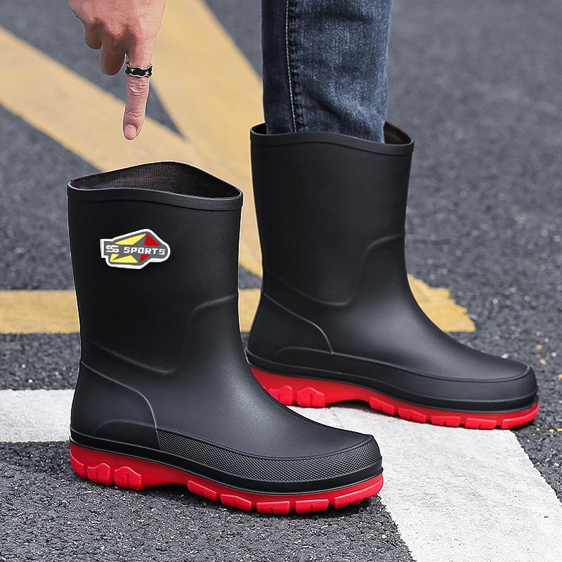 British Trend Men's Rain Shoes New Medium Tube Men's Water Boots Outdoor Rainy Day Wading Shoes Non-slip Fishing Water Shoes Rubber Shoes