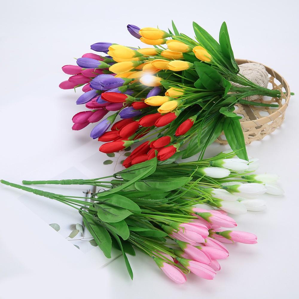 Simulated Magnolia Restaurant Hotel Dining Table Decoration With Artificial Flowers The Balcony Small Magnolia Flowers.