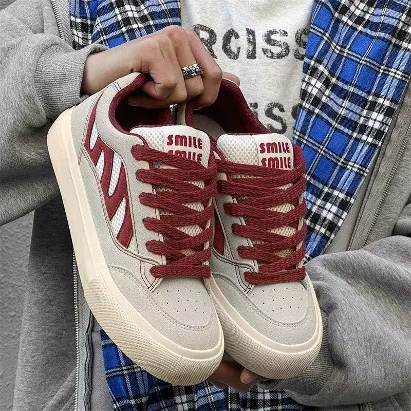 Board shoes trendy summer new lightweight height increase burgundy sports and leisure canvas German training shoes