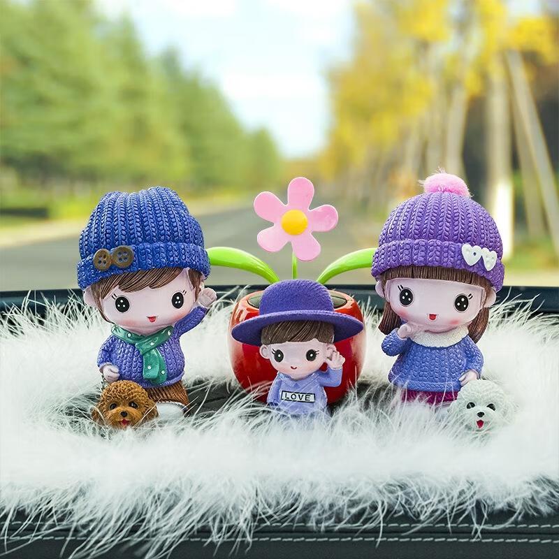 JINGRUIXIANG Doll Couple Car Ornaments