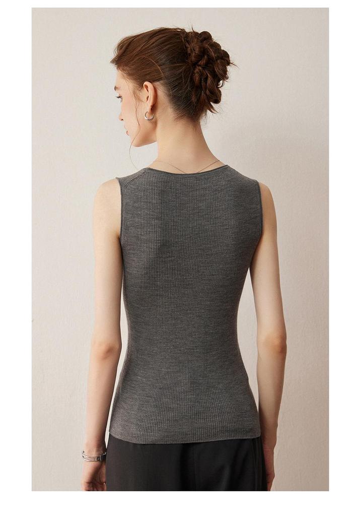 2026 Le Ka Sha Seamless Ribbed Spaghetti Strap Tank Top, Low Round Neck, U Shape, 18 Gauge, 60 Count Fine Spun Yangzi Yarn.