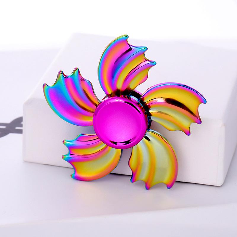 Metallischer Fidget Spinner mit landschaftlichem Motiv: Beliebtes Promi-Straßenmarkt-Dekompressionsspielzeug