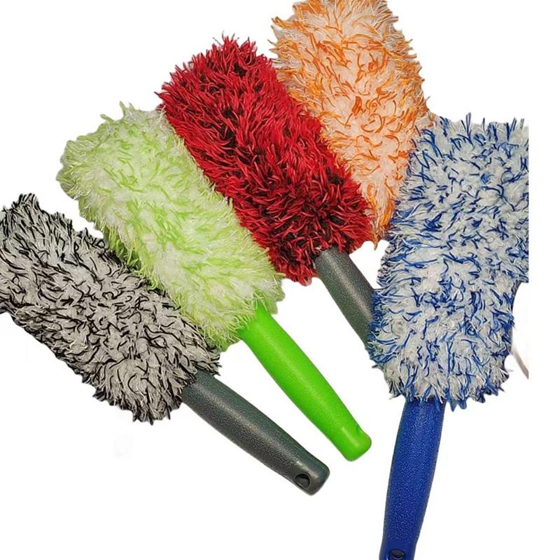 Spazzola per Pulizia Auto Portatile Peluche per Pneumatici e Cerchi Accessori per la Cura dell'Auto Spazzola Multifunzione Spazzola per Pulizia Ruote Auto